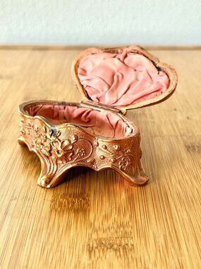Antique  Early Century Copper Footed Jewelry Casket By Copper Country